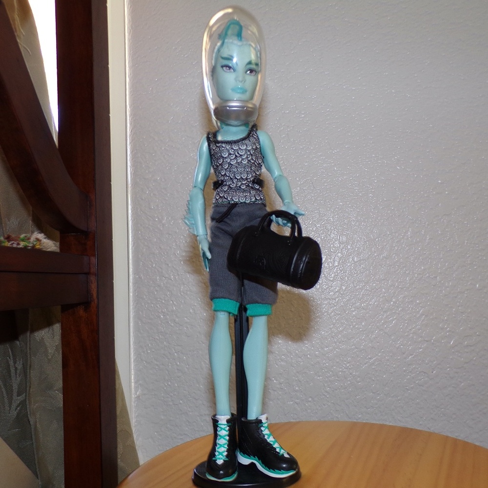 Monster High Gil Webber Dance Class Doll